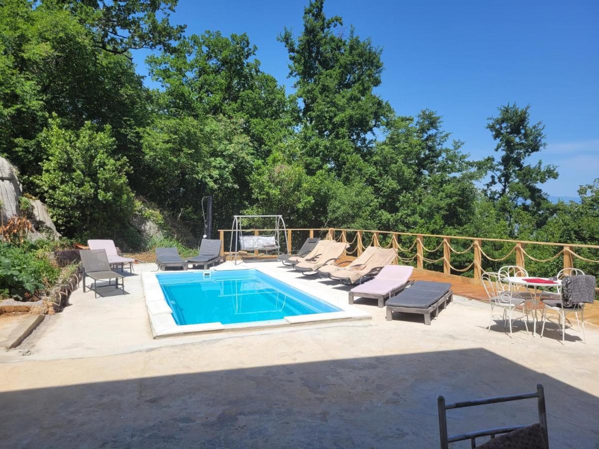 Apartments Chiara Mit Meerblick Und Pool Und Jacuzzi Lovran Εξωτερικό φωτογραφία