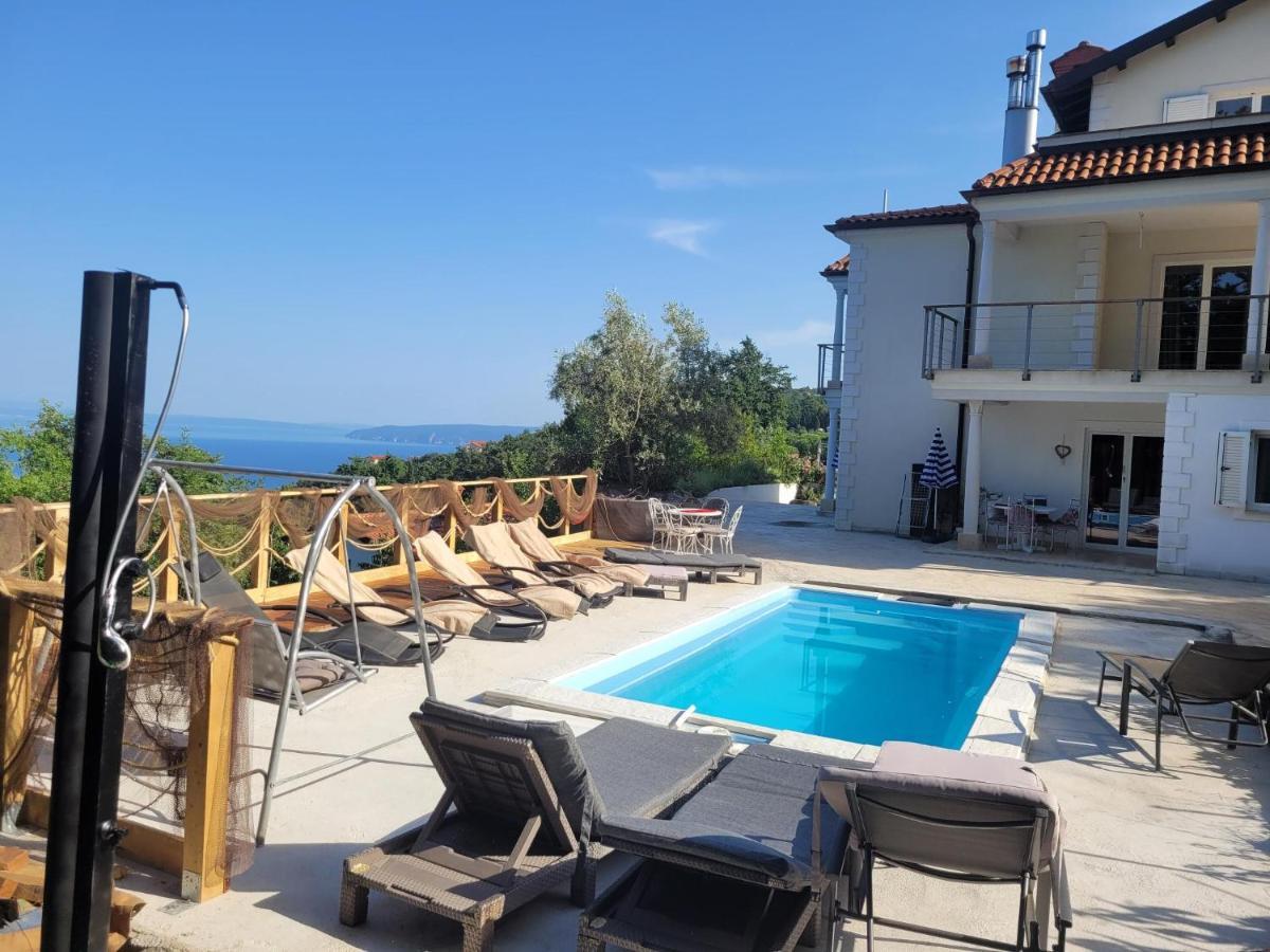 Apartments Chiara Mit Meerblick Und Pool Und Jacuzzi Lovran Εξωτερικό φωτογραφία